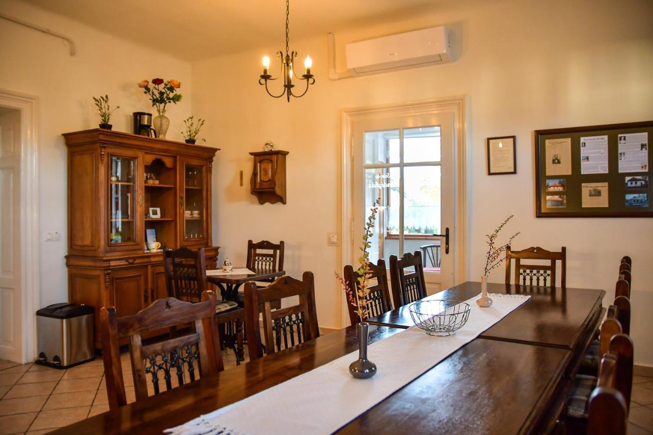 Szin-Es Vendeghaz Bed & Breakfast Szentes Exterior foto